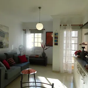 https://sol-de-tenerife.in-canary-islands.com